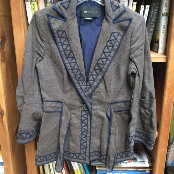 BCBGMaxAzria Jackets & Blazers - $5 WITH $10+ PURCHASE OR 3 ITEM BUNDLE (H)